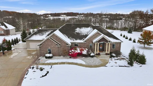 $999,900 | 17921 Lochner Road, Leo, IN 46765