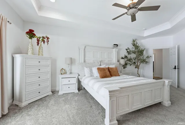 $999,900 | 17921 Lochner Road, Leo, IN 46765