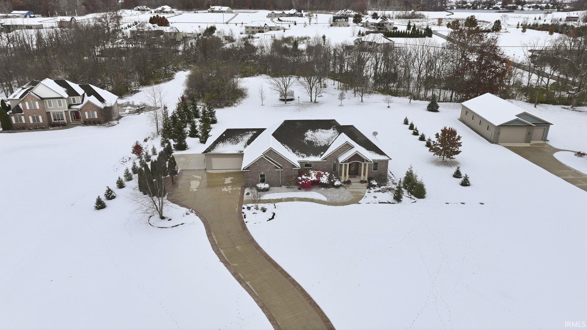 17921 Lochner Road Leo, IN 46765 - Photo 7 of 36