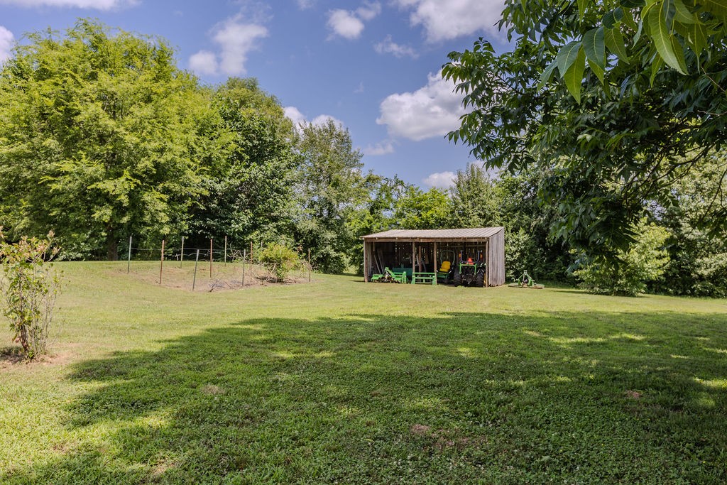6205 Viola Road McMinnville, TN 37110 - Photo 9 of 60