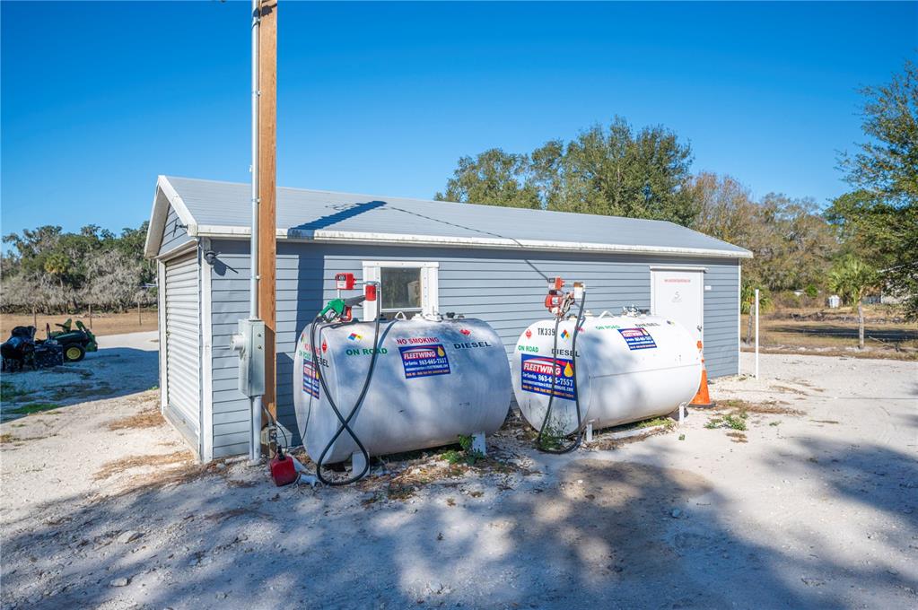 6531 Durant Road Plant City, FL 33567 - Photo 6 of 60