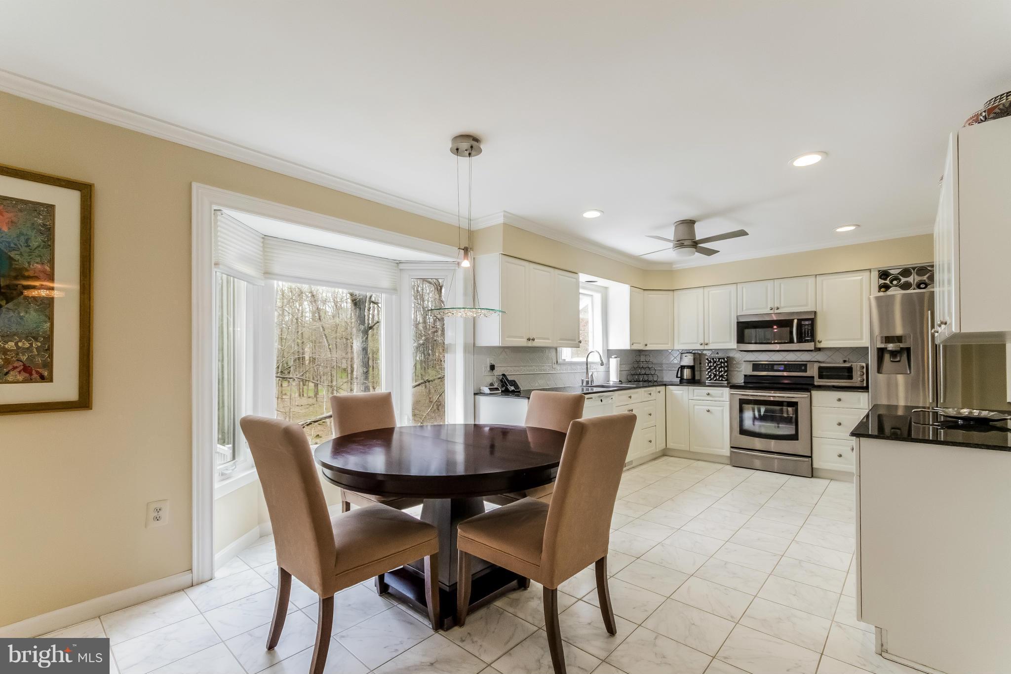 7162 Rivers Edge Road Columbia, MD 21044 - Photo 8 of 25 Kitchen