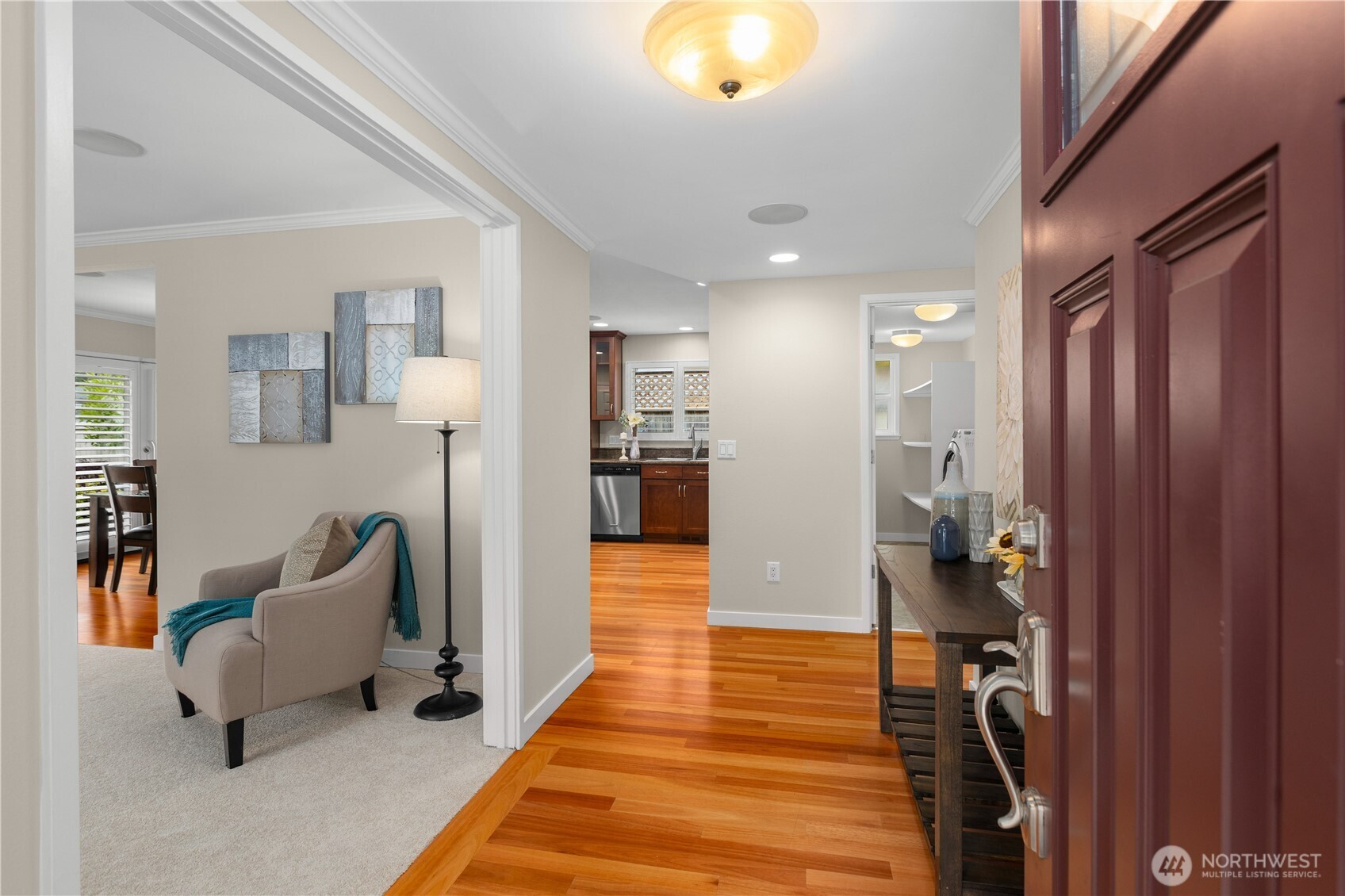 14518 112th Avenue Northeast Kirkland, WA 98034 - Photo 3 of 38