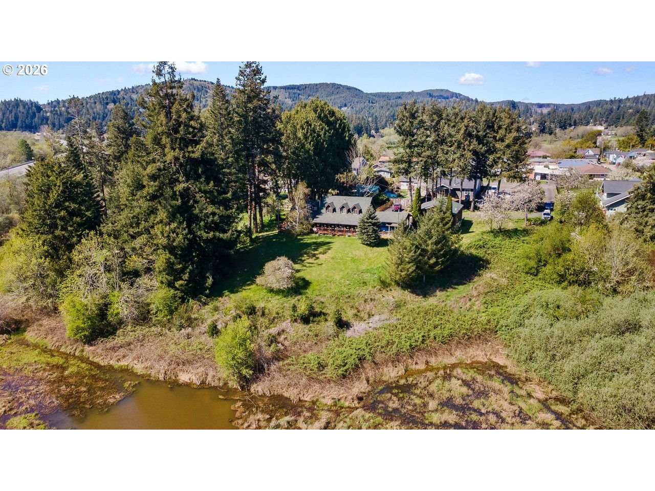 527 West Fourth Street Coquille, OR 97423 - Photo 6 of 36
