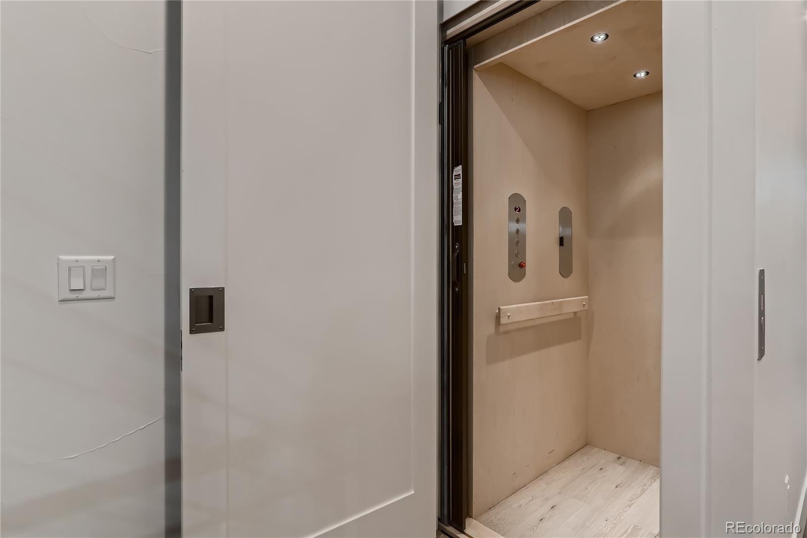 29 Harrison Street Denver, CO 80206 - Photo 30 of 40 a bathroom with a shower