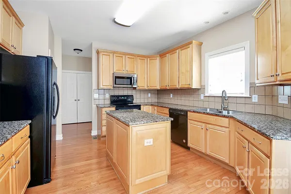 $3,100 | 14308 Harvington Drive, Huntersville, NC 28078