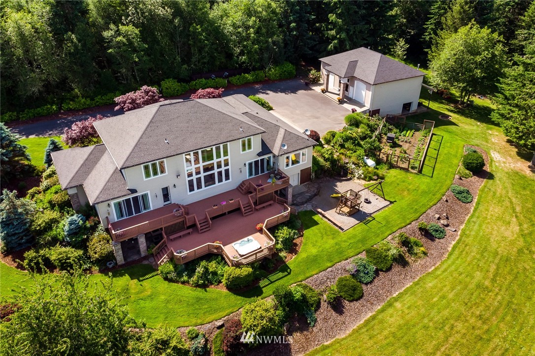 245 Gibson Road Castle Rock, WA 98611 - Photo 2 of 25 Gallery Image 2