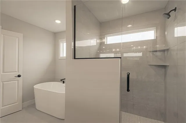 $787,930 | 17163 South Laurelwood Street, Olathe, KS 66062