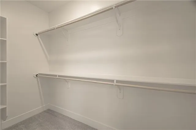 $787,930 | 17163 South Laurelwood Street, Olathe, KS 66062