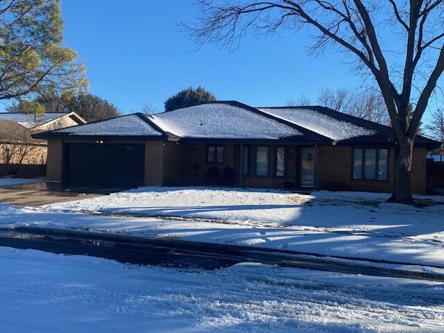 5303 90th Street Lubbock, TX 79424 - Photo 2 of 3 Meadows Cutie Inside & Out