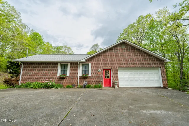 $335,000 | 9734 Palmetto Road, Wise, VA 24293