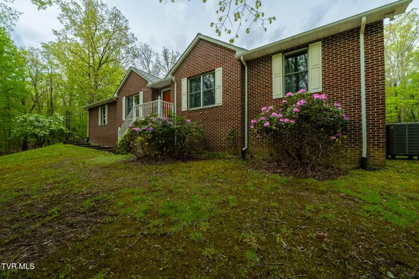 $335,000 | 9734 Palmetto Road, Wise, VA 24293