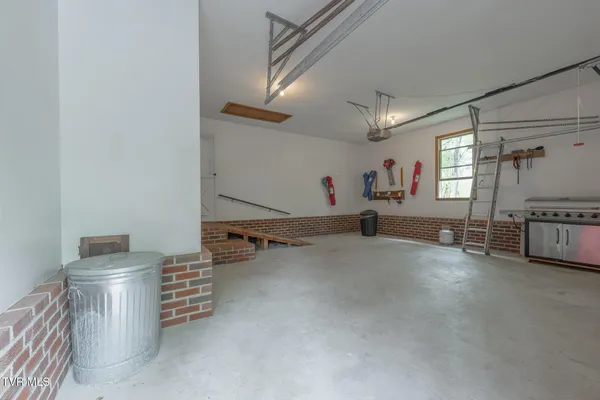 $335,000 | 9734 Palmetto Road, Wise, VA 24293