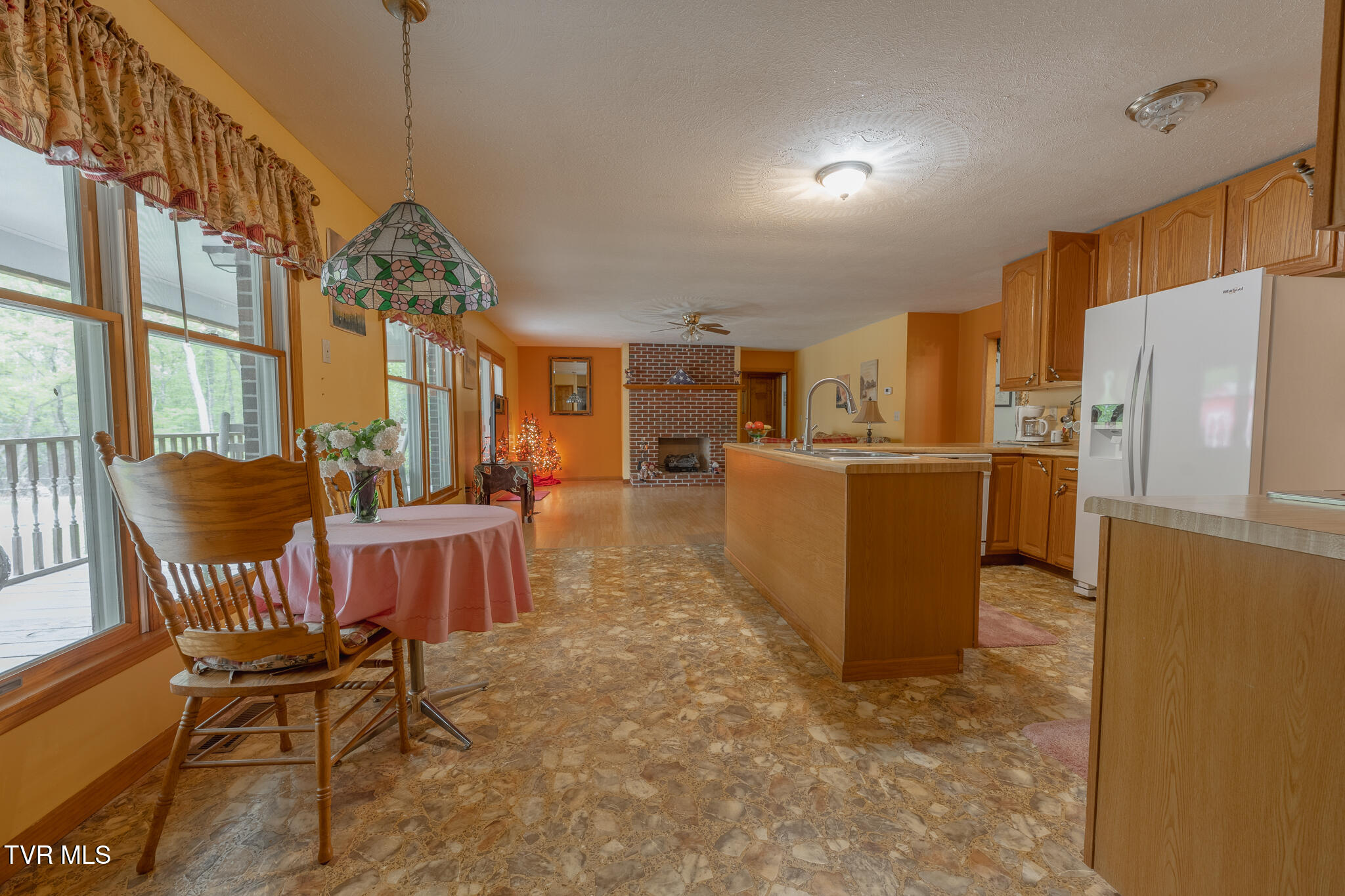 9734 Palmetto Road Wise, VA 24293 - Photo 8 of 34 GBP Z7ii-5787-HDR