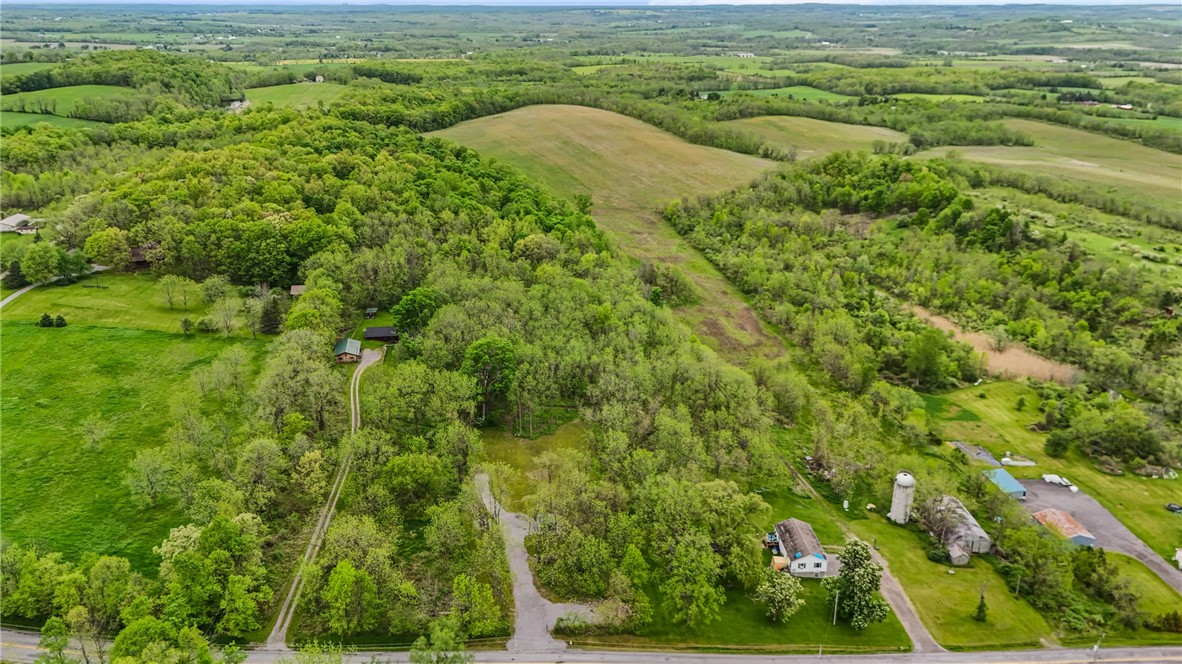 9380 Big Tree Road Richmond, NY 14466 - Photo 15 of 25