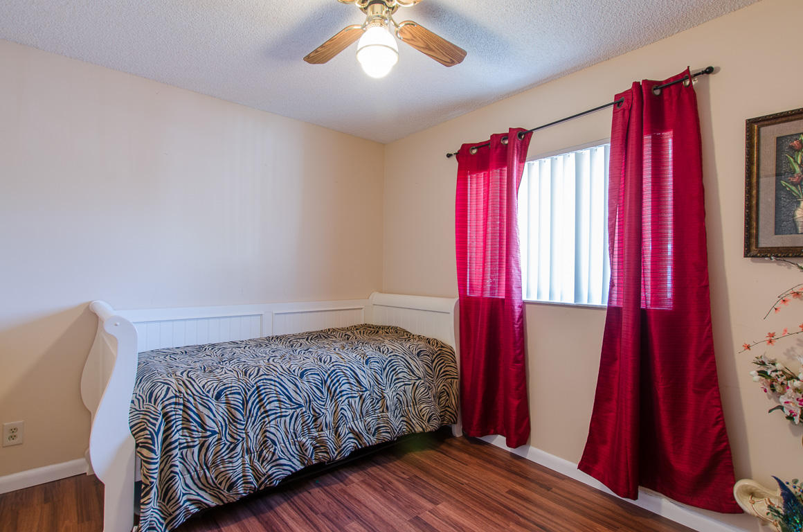 8827 Rheims Road, Unit B Boca Raton, FL 33496 - Photo 15 of 27 8827 Rheims Road Small 72p-36