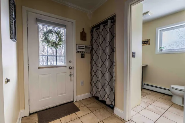 $300,000 | 1 Matthew Street, Unit 6, Concord, NH 03301