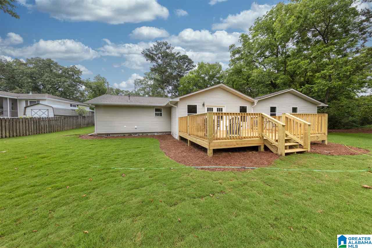 126 Handley Road Gardendale, AL 35071 - Photo 4 of 46