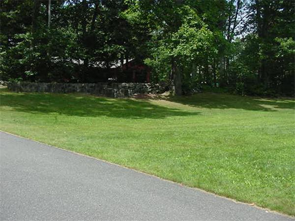 162 Peterson Road Palmer, MA 01069 - Photo 3 of 25