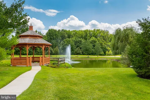 $500,000 | 27 Embassy Drive, Swedesboro, NJ 08085