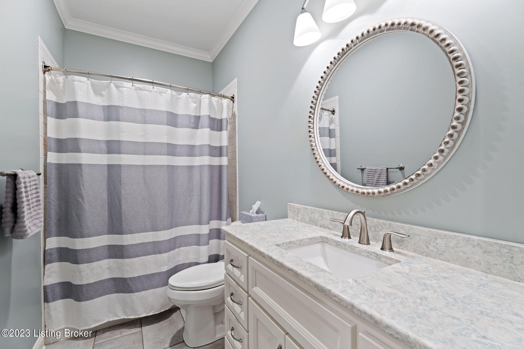 10118 Reeseman Drive Louisville, KY 40291 - Photo 19 of 26 19-web-or-mls-10118 Reeseman Dr-8