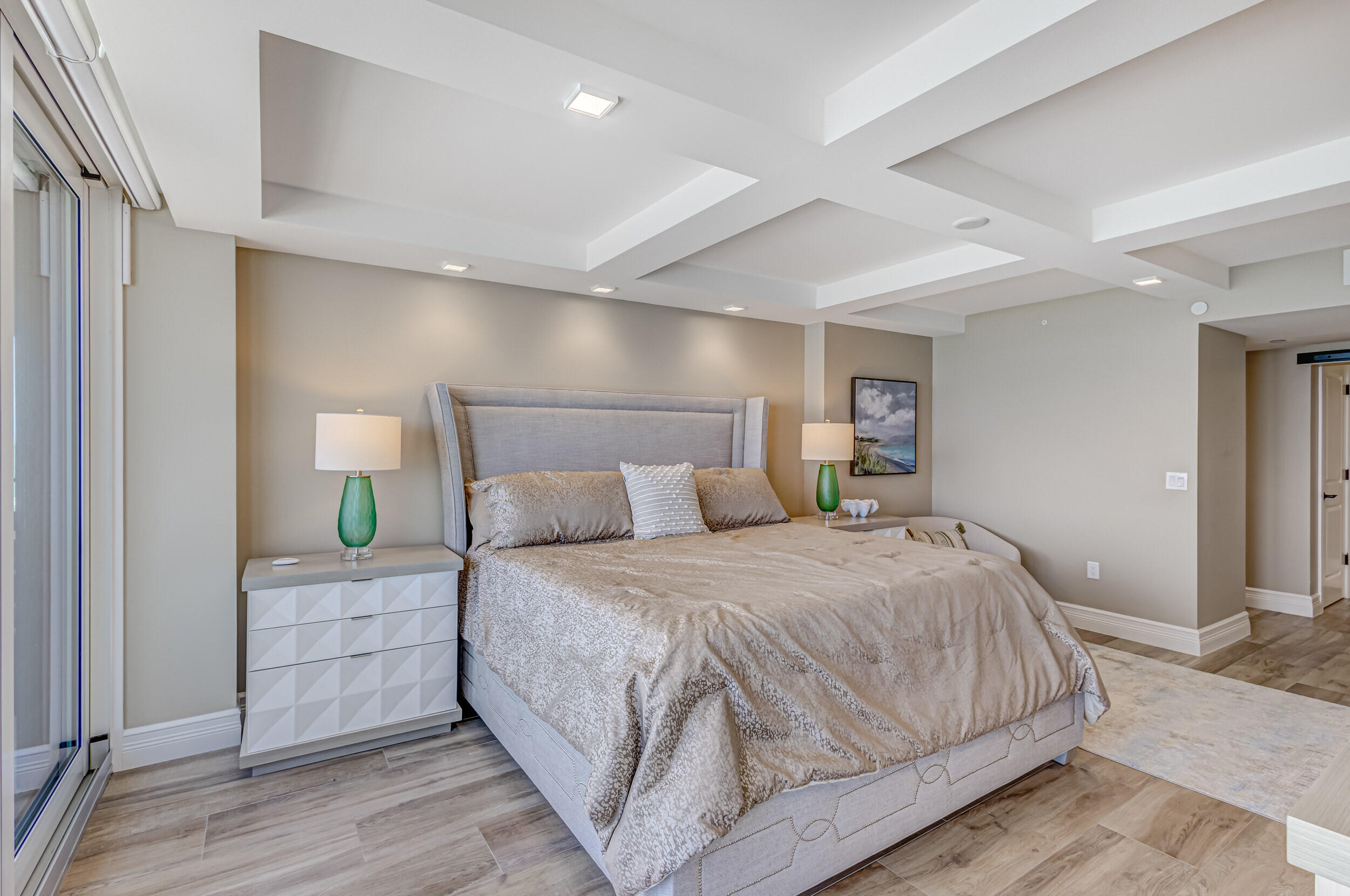 400 South Beach Road, Unit 702 Tequesta, FL 33469 - Photo 20 of 62 Master Bedroom