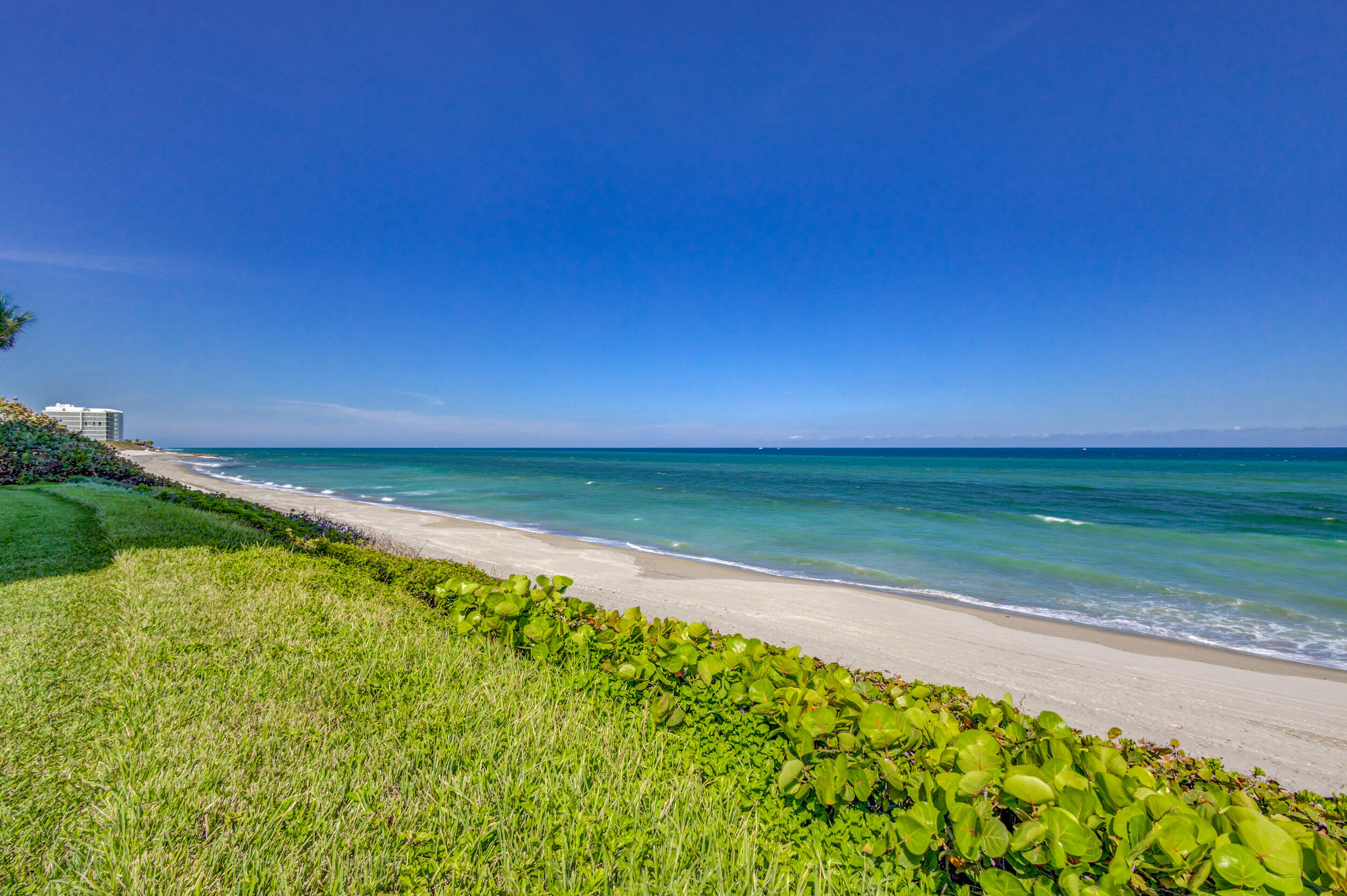 400 South Beach Road, Unit 702 Tequesta, FL 33469 - Photo 61 of 62 Rear View
