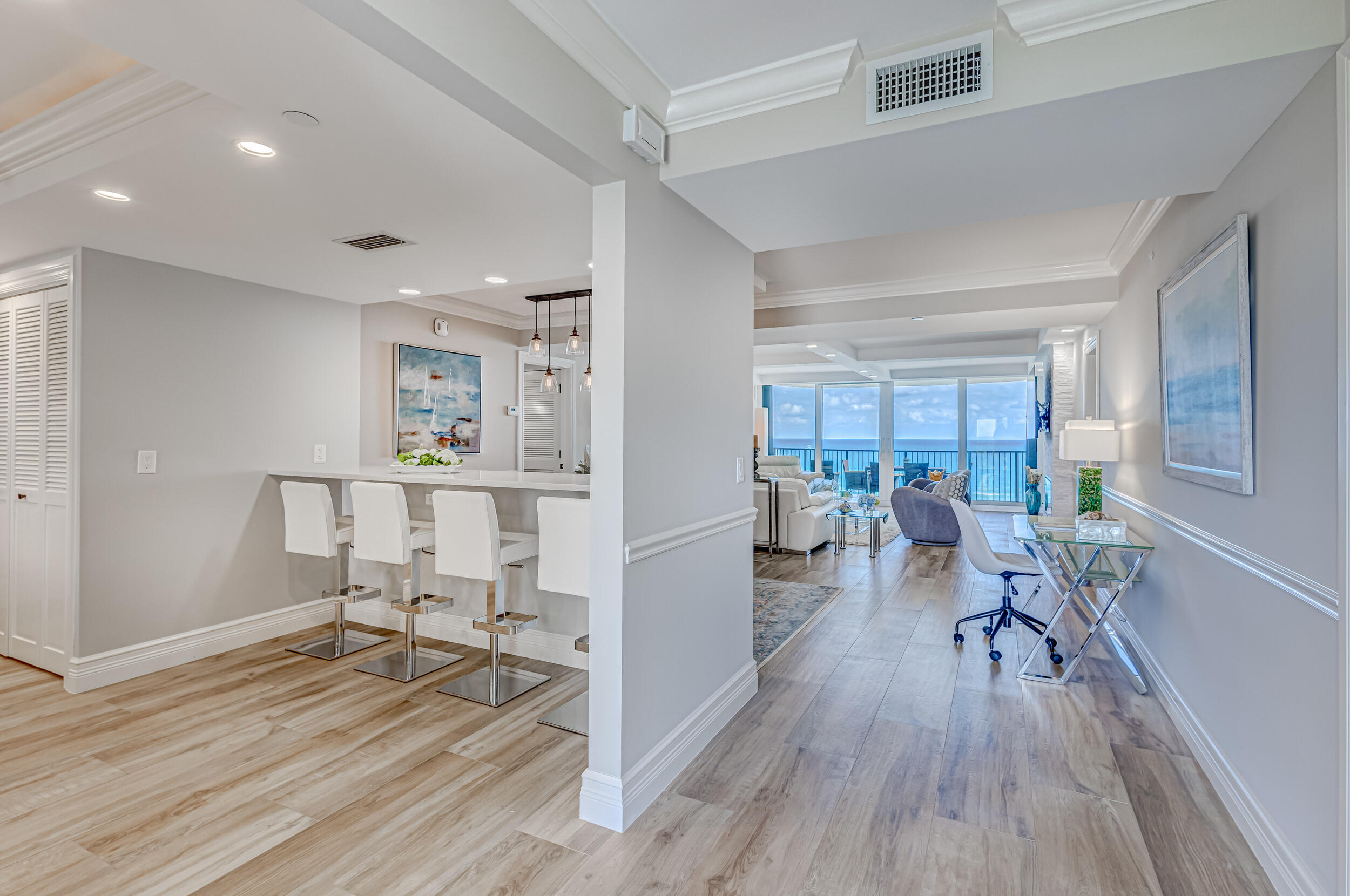 400 South Beach Road, Unit 702 Tequesta, FL 33469 - Photo 8 of 62 Entrance