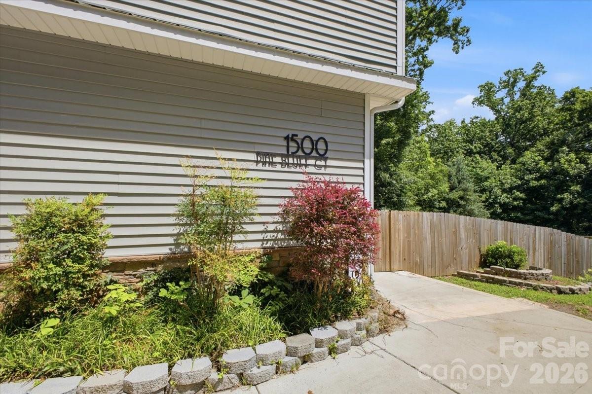 1500 Pine Bluff Court Fort Mill, SC 29708 - Photo 3 of 37