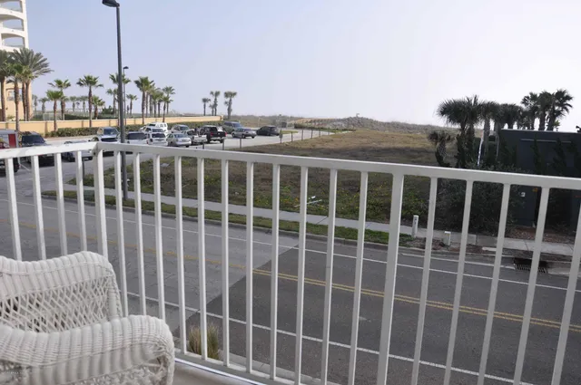 $3,900 | 1018 1st Street South, Jacksonville Beach, FL 32250