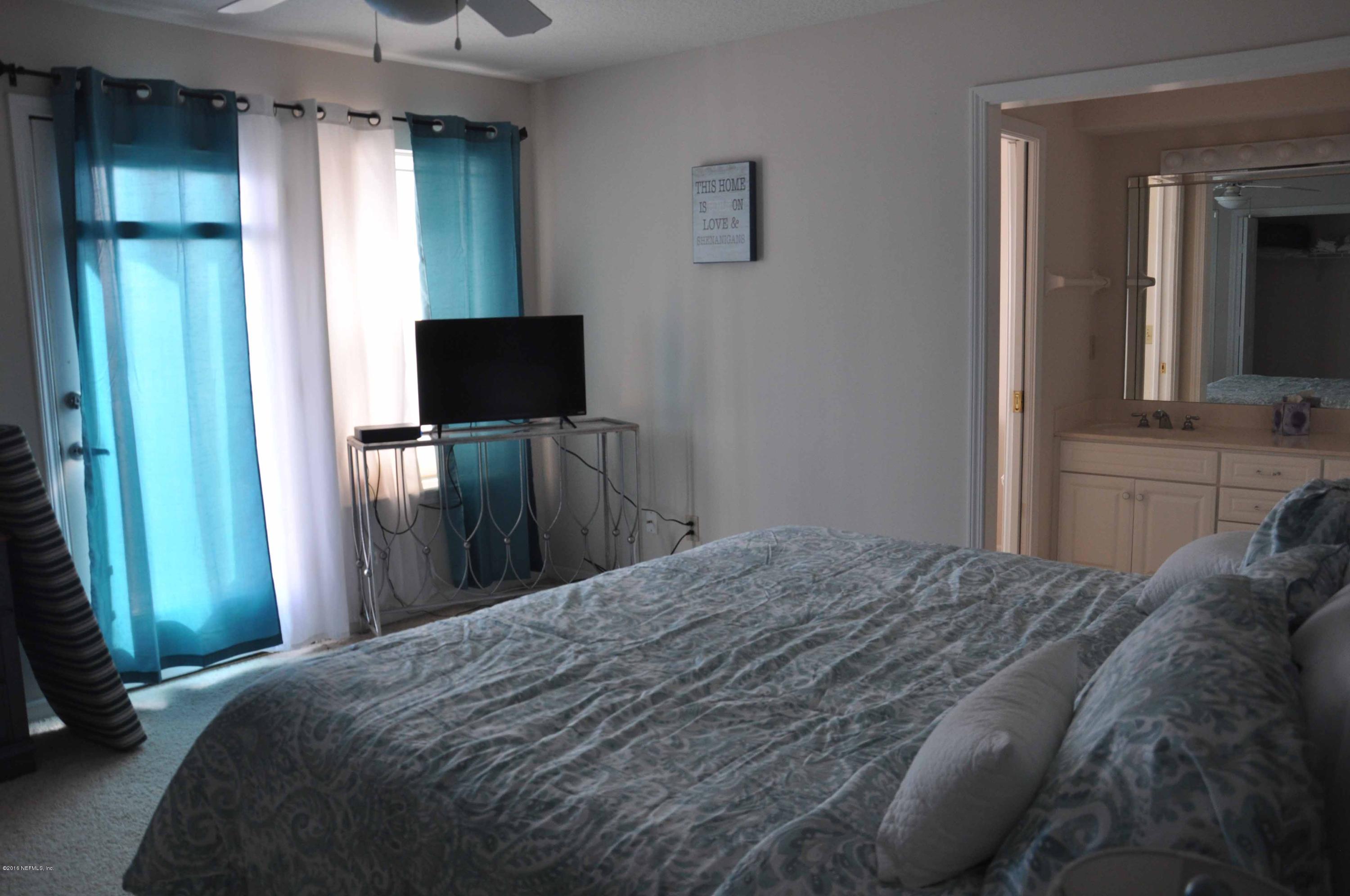 1018 1st Street South Jacksonville Beach, FL 32250 - Photo 13 of 26 DSC_0529