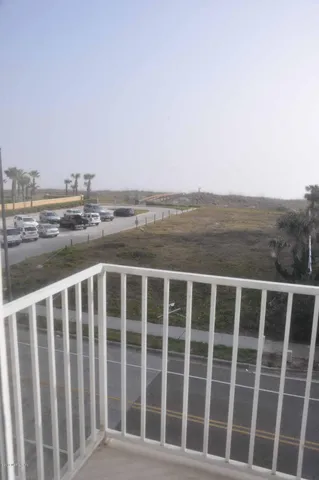 $3,900 | 1018 1st Street South, Jacksonville Beach, FL 32250