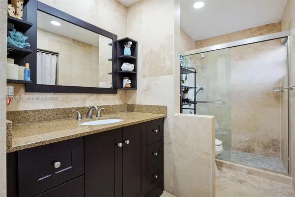 $3,400 | 6523 Northwest 170th Lane, Hialeah, FL 33015