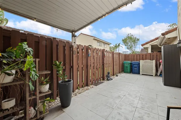 $3,400 | 6523 Northwest 170th Lane, Hialeah, FL 33015