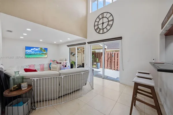 $3,400 | 6523 Northwest 170th Lane, Hialeah, FL 33015