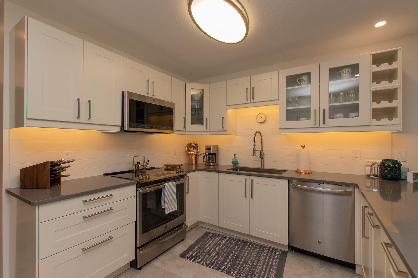 440 9th Street Key Colony Beach, FL 33051 - Photo 4 of 45 Kitchen