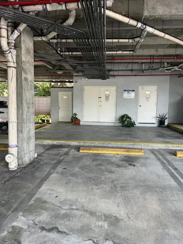 $2,200 | 2536 Northwest 24th Street, Unit 2B, Miami, FL 33142