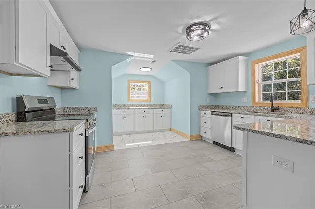 $355,000 | 171 Stemp Everhart Road, Thomasville, NC 27360