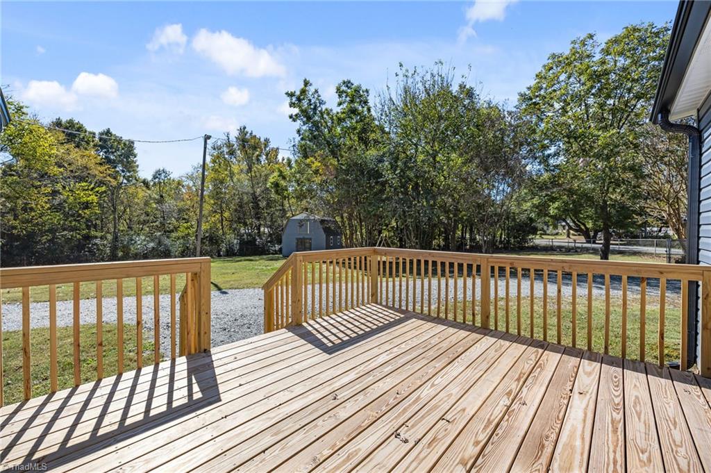 171 Stemp Everhart Road Thomasville, NC 27360 - Photo 40 of 50