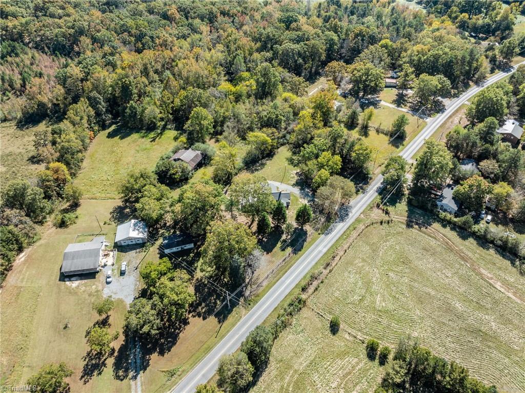 171 Stemp Everhart Road Thomasville, NC 27360 - Photo 7 of 50