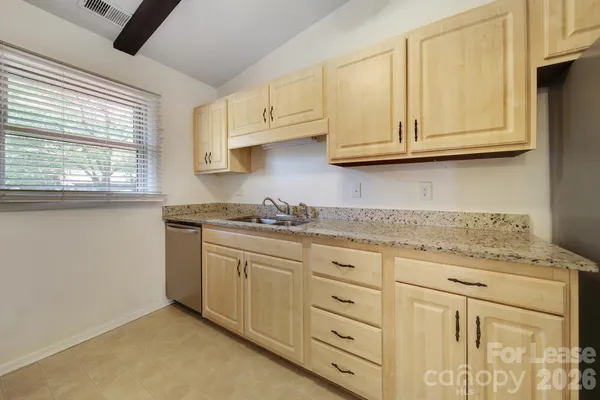 $2,499 | 1424 Standish Place, Charlotte, NC 28216