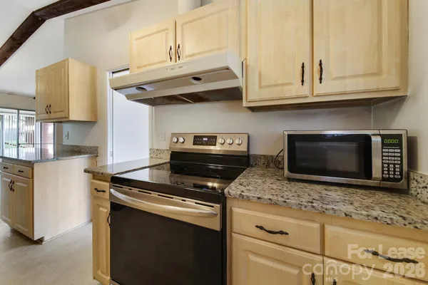 $2,499 | 1424 Standish Place, Charlotte, NC 28216