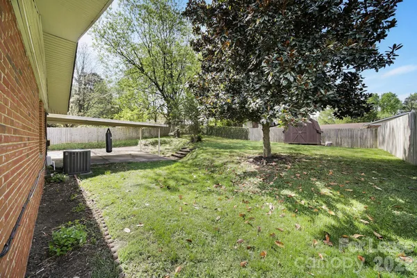 $2,499 | 1424 Standish Place, Charlotte, NC 28216