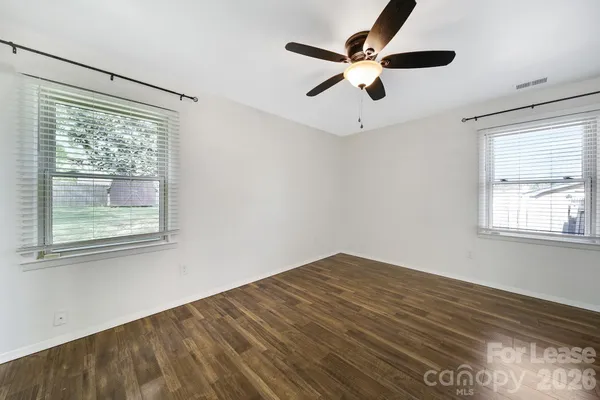 $2,499 | 1424 Standish Place, Charlotte, NC 28216