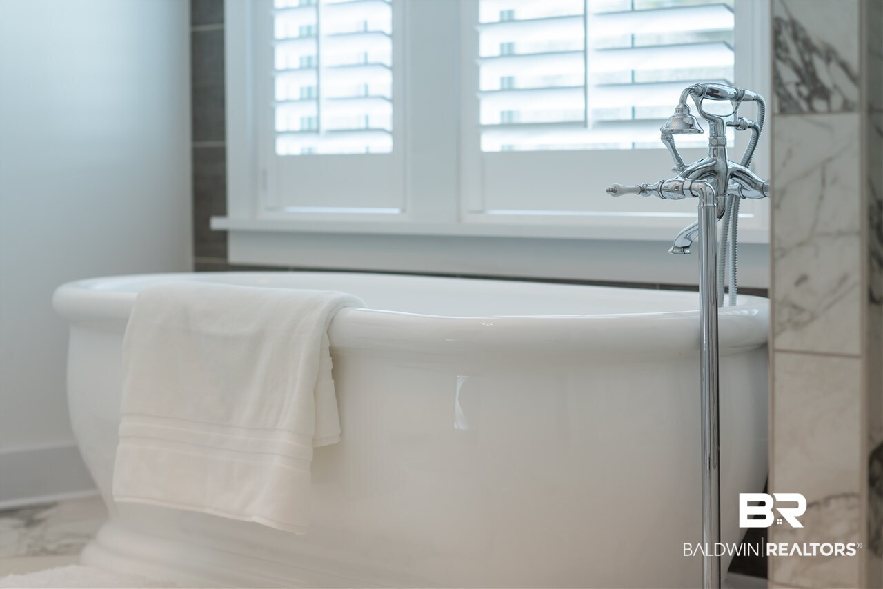 389 Pecan Avenue Fairhope, AL 36532 - Photo 27 of 50 Imagine a hot soak in this elegant tub