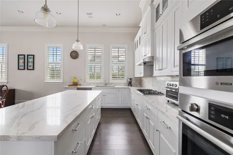 $565,000 | 8743 Oak Kolbe Lane, Houston, TX 77080