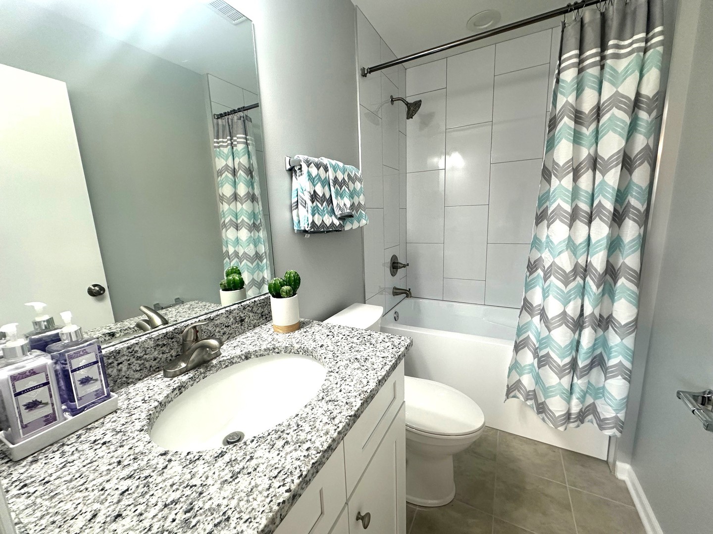 423 South Westmore-Meyers Road, Unit A Lombard, IL 60148 - Photo 7 of 14