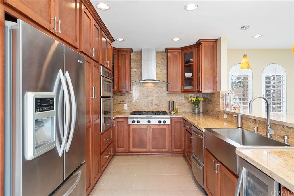 4137 Terraza Drive Los Angeles, CA 90008 - Photo 6 of 23