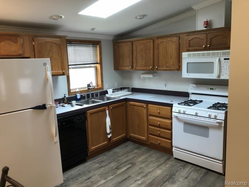 1450 Sand Road Port Austin, MI 48467 - Photo 11 of 20 Gallery Image 11
