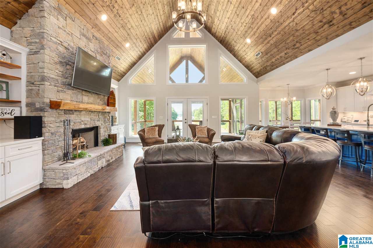 1438 Mohawk Cliff Road Ohatchee, AL 36271 - Photo 12 of 50